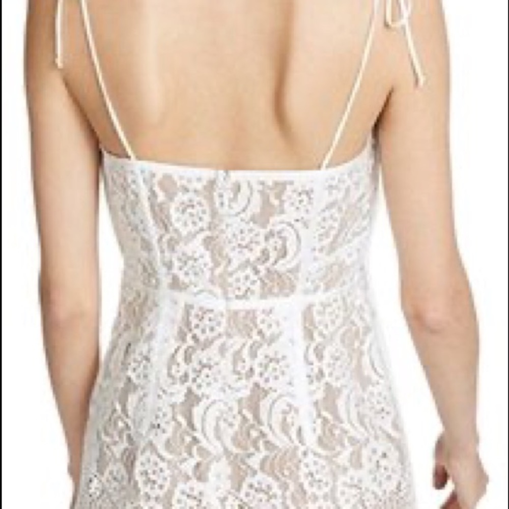 Dress - Picture 3 of 4